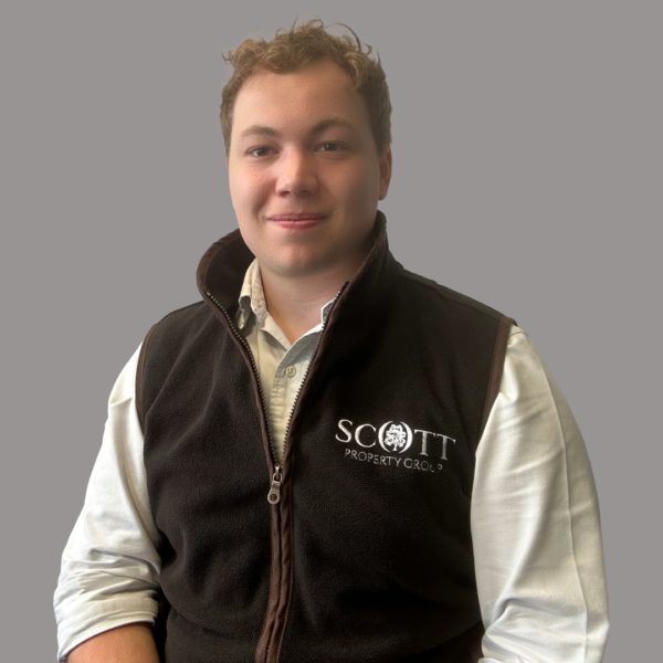 Scott team member